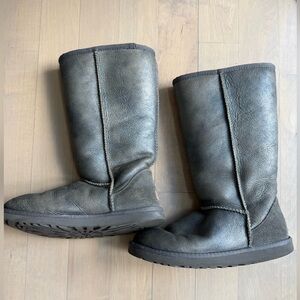 Metallic Uggs